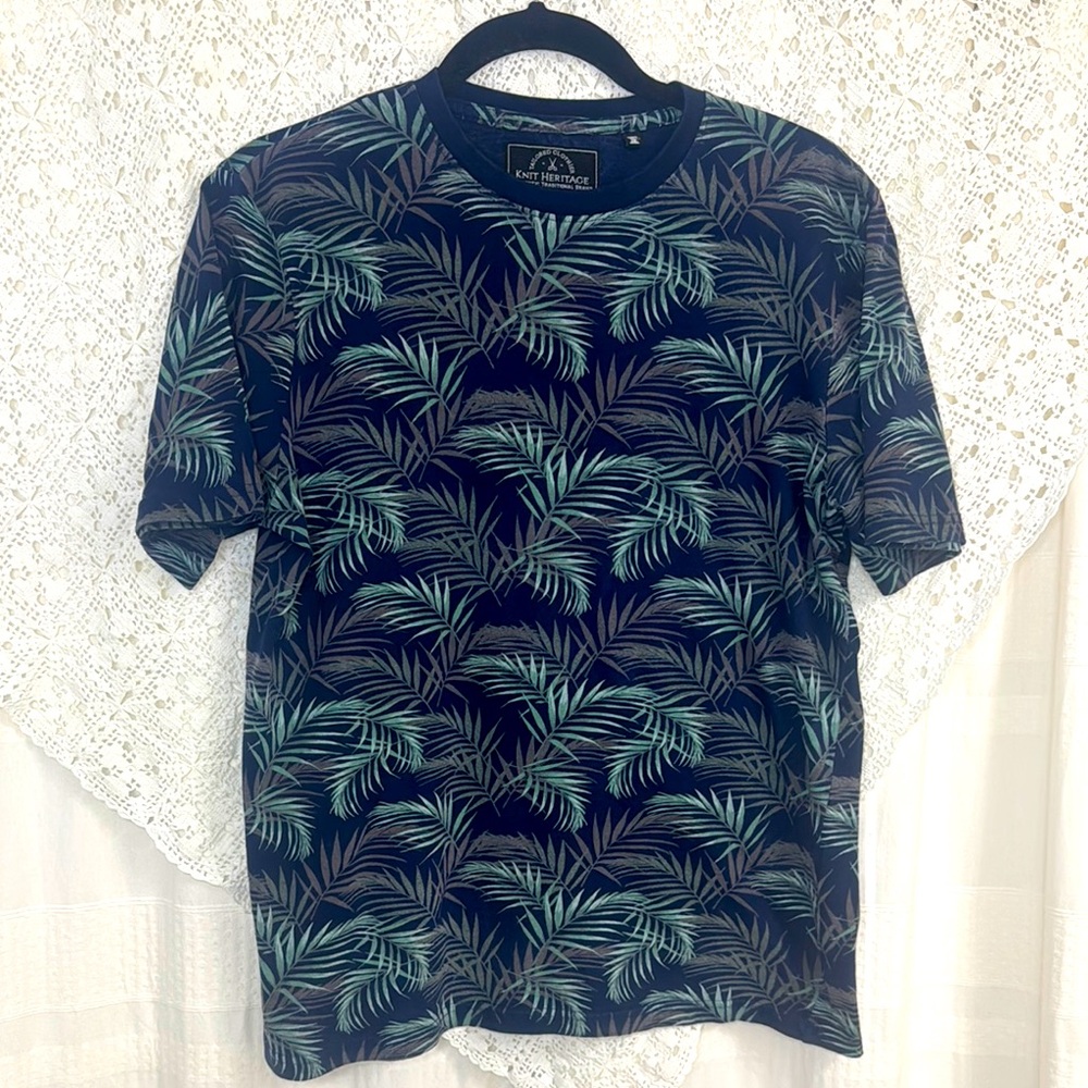 Knit Heritage Men’s Blue and Green Tropical Tee